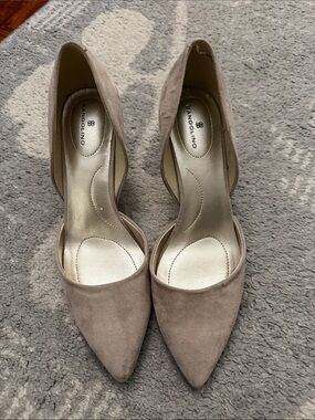 Bandolino Taupe Faux Suede D'Orsay Pointed Toe Heels